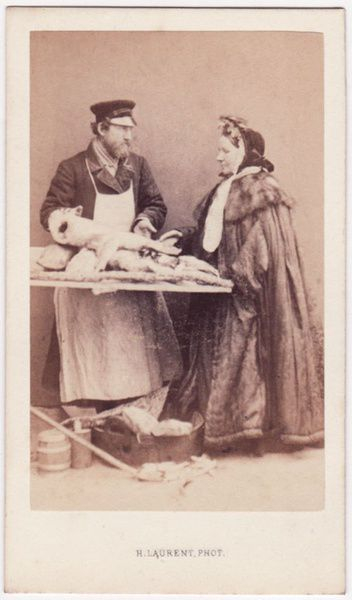 KudaGo в Петербурге прошлого: на что тратились горожане в преддверии Рождества