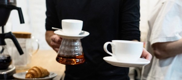 Кофе с тимьяном или грейпфрутовый глинтвейн: согревающие напитки в кафе Петербурга