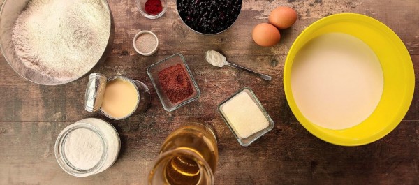 Интеллигентные пышки и ленинградский рассольник: подборка рецептов от шеф-повара Александра Бельковича