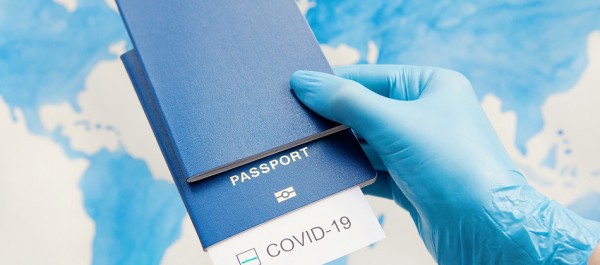 Ковид-паспорта: почему они не нужны россиянам и маловероятны к введению в ЕС?