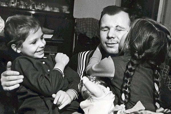 День космонавтики