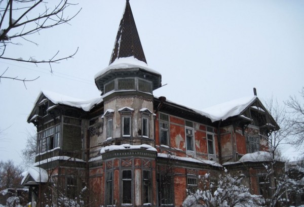 Камень, замок, храм: что смотреть в Лахте, кроме небоскрёба?