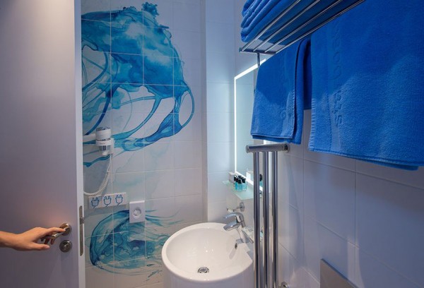 На майских праздниках в московской гостинице Starboard Side Hotel действует тариф FREE ON BOARD