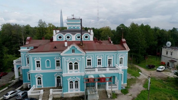 Камень, замок, храм: что смотреть в Лахте, кроме небоскрёба?