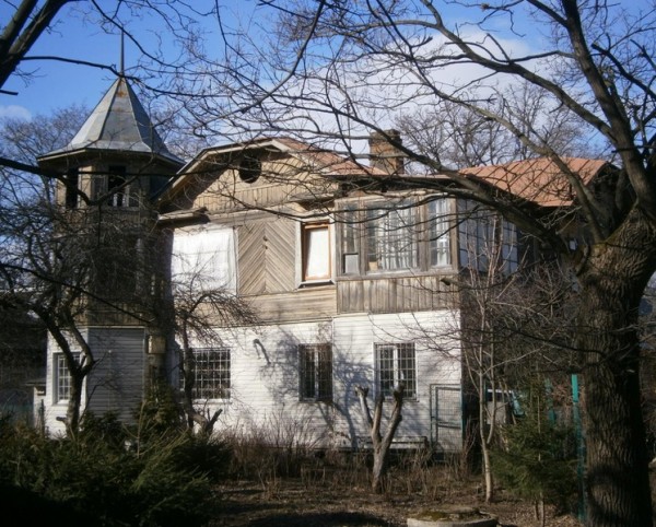 Камень, замок, храм: что смотреть в Лахте, кроме небоскрёба?