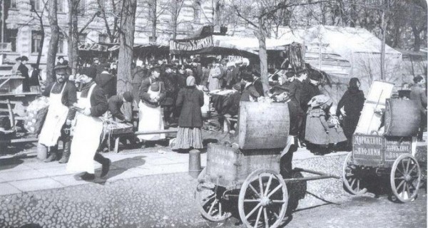 Пасха в дореволюционном Петербурге