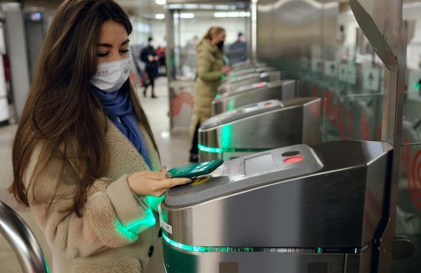 Опрос: четверть россиян отправятся за город на майских праздниках