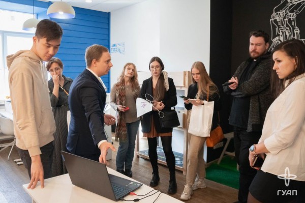 ГУАП презентовал свои разработки в День космонавтики