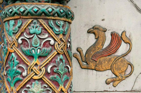 Зелено и богато: прогулка по Аптекарскому острову