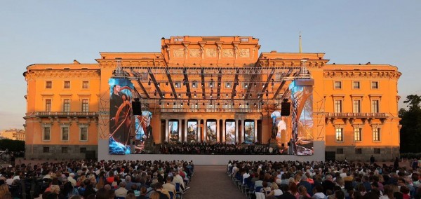 У стен Михайловского замка состоялся концерт &laquo;Ода Петру Великому&raquo;