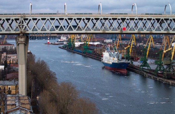 Островная жизнь: прогулка по Канонерскому острову