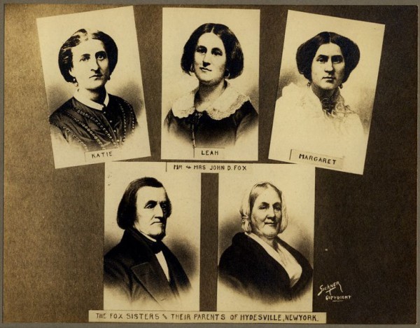 Спиритизм: любимое развлечение аристократов дореволюционного Петербурга