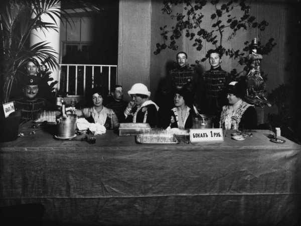 Удивительные факты о ресторанах Петербурга до революции