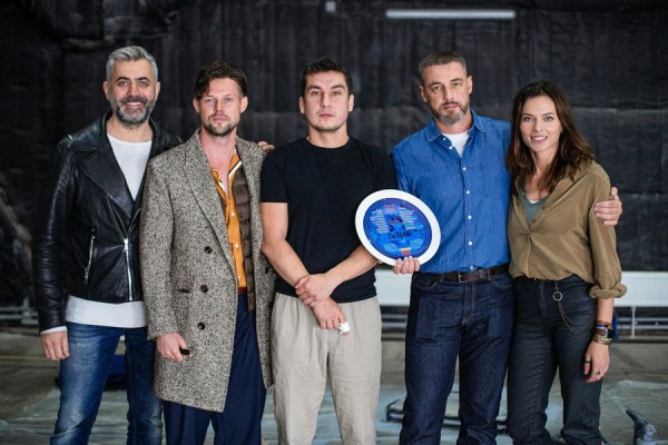 Роман Каримов снимает фильм о пандемии с Ириной Горбачёвой