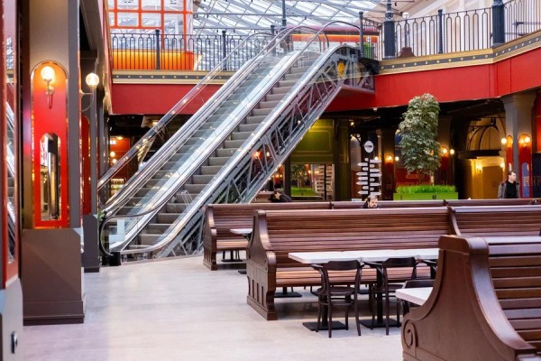 Куда никогда не придут поезда. История Варшавского вокзала в Петербурге