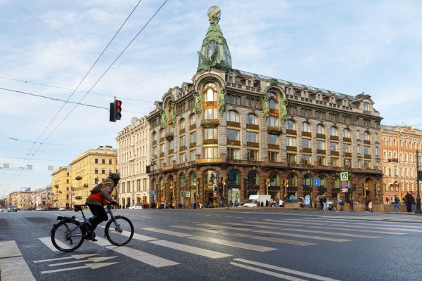 Чудо на Невском: как в Петербурге появился Дом Зингера