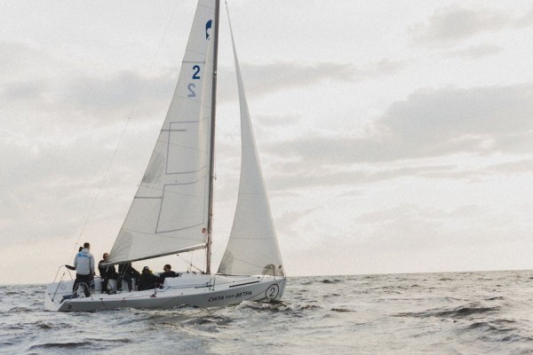 Go по работам: фотограф Дмитрий Сайтимов про узнаваемый почерк, сумку для Vogue и любимую съёмку