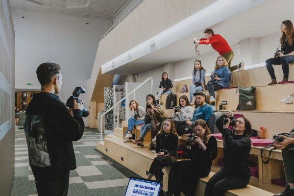 Go по работам: фотограф Дмитрий Сайтимов про узнаваемый почерк, сумку для Vogue и любимую съёмку