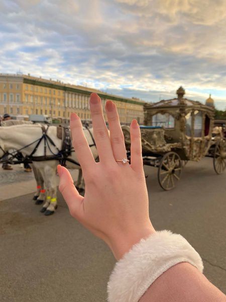 Город глазами творческих людей: самые забавные названия и живописные локации Санкт-Петербурга Город глазами творческих людей: самые забавные названия и живописные локации Санкт-Петербурга