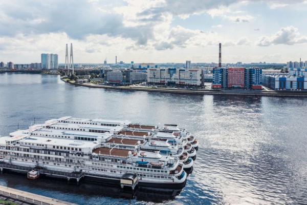 Старт продаж нового жилого комплекса &laquo;Лайнеръ&raquo; на Октябрьской набережной от застройщика &laquo;РСТИ&raquo;