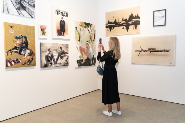 Арт-этикет: как вести себя и что делать на ярмарках современного искусства?